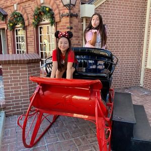 Meet your Posher, Mai